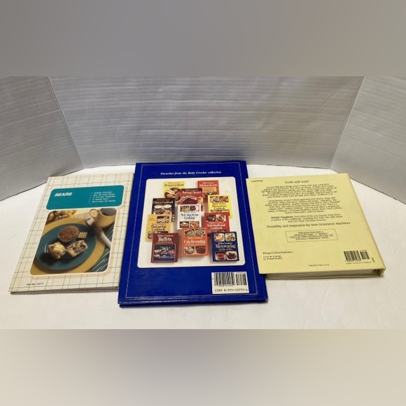 Betty Crocker and Kenmore bundle of 3 VTG cookbooks Microwaving, Slow Cooker - Picture 3 of 6